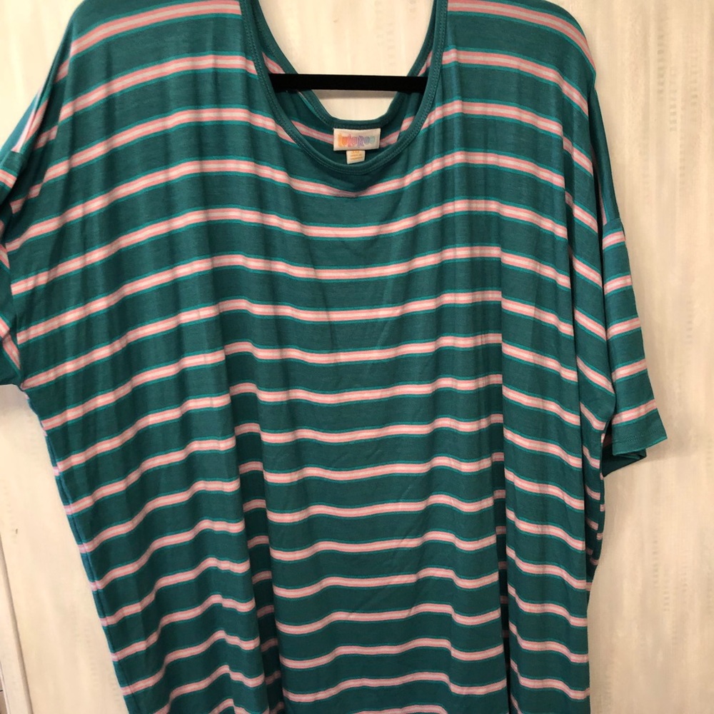 Lularoe Irma 3x. New (tags detached)